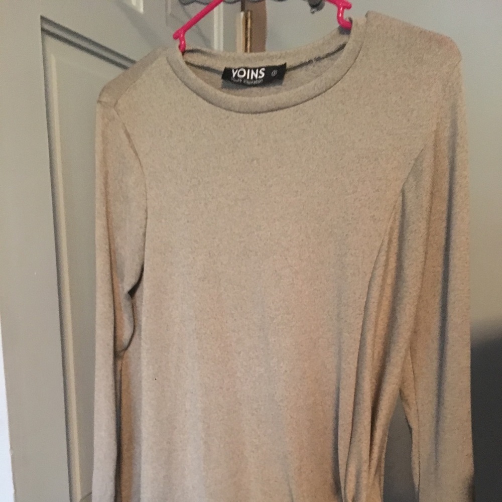 NWOT YOINS tunic. Never worn.